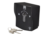 YKS-852B(EN) * Buton aplicabil cu cheie, doua contacte NC/NO cu revenire, IP68