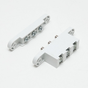 DORCAS-3C-wh * Contact mecanic tri-polar pentru alimentarea incuietorilor electrice montate pe foaia de usa